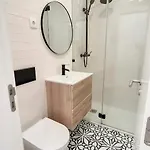 Central Modern Apt Private Patio Ac Apartment Lisbon