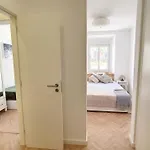 Central Modern Apt Private Patio Ac Apartment *