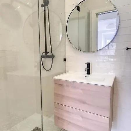 Апартаменти Central Modern Apt Private Patio Ac Лісабон